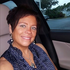 Meet your Posher, Karen